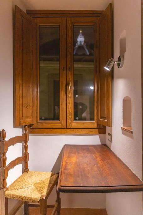 Cozy And Charmin 3Br Apartment Steps By Duomo Florencia Exterior foto